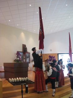 La bandera d'Aran arriba al Santuari de Mijaran