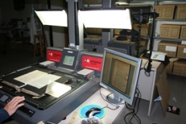 Treballs de digitalització a la seu de l’Arxiu